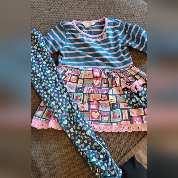 Matilda Jane outfit with hearts size 6 - Picture 1 of 5